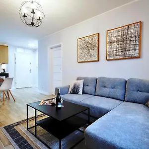 Apartament W Centrum Kołobrzegu Z Widokiem Na Rzekę Wyspa Solna Apartament Kołobrzeg
